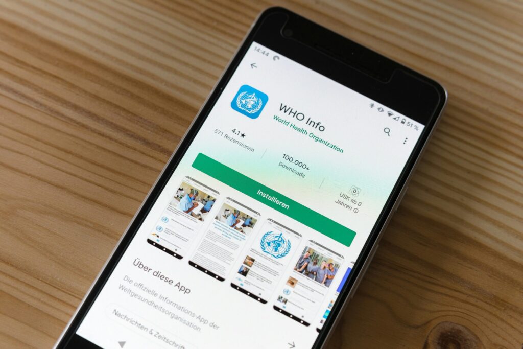 世界保健機関の情報が載っているスマホ