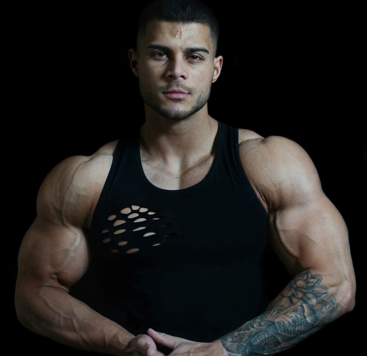 マッチョな男性